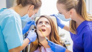 Emergency Dentistry: What to Do Before Your Visit